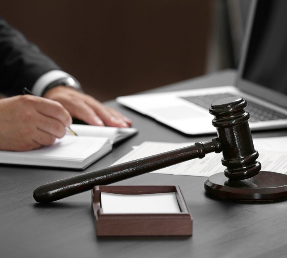 criminal defence lawyer cost